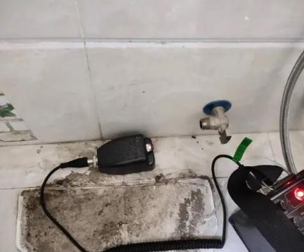 句容屋顶漏水维修公司分享下卫生间漏水的危害及解决方法